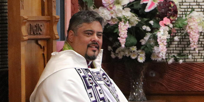 Bishop celebrates Maori church