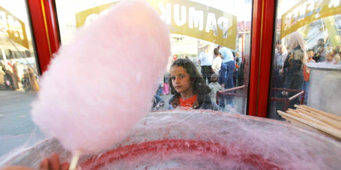 Polyfest no candy floss competition