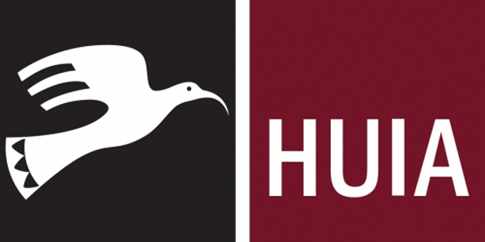 Huia wins Maori publishing contract