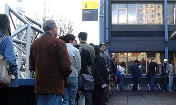 Long term jobseekers pushed down queue