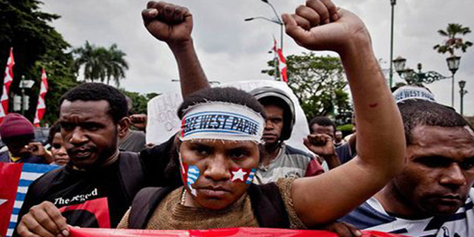 Students supporting indigenous West Papua struggle