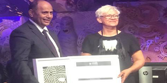Minister honours “Wahine Toa” Māori broadcasting star