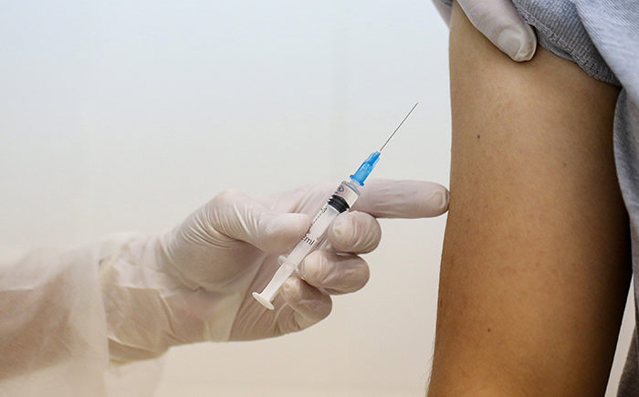 Gang bosses step up to promote vaxing