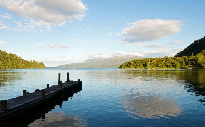 Waka takes biosecurity message to Rotorua lakes