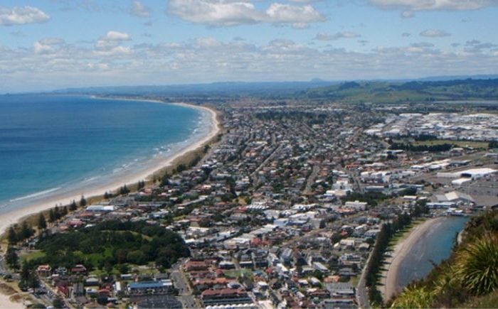 Peters' old patch Tauranga now a sideshow