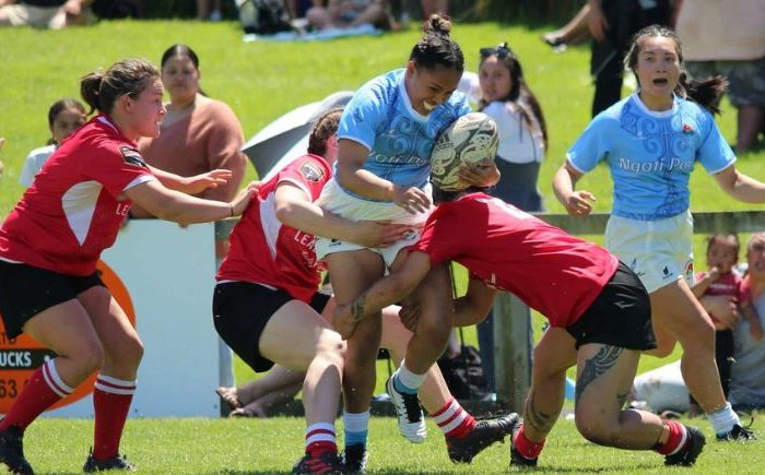 Wāhine shine in rugby as tāne struggle