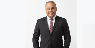 Peeni Henare I Minister of Forestry and Tourism