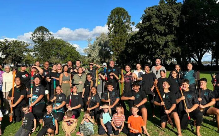 Haka challenge in Māori-Aboriginal Anzac ceremony