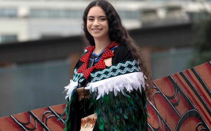 Role models inspire Māori graduate