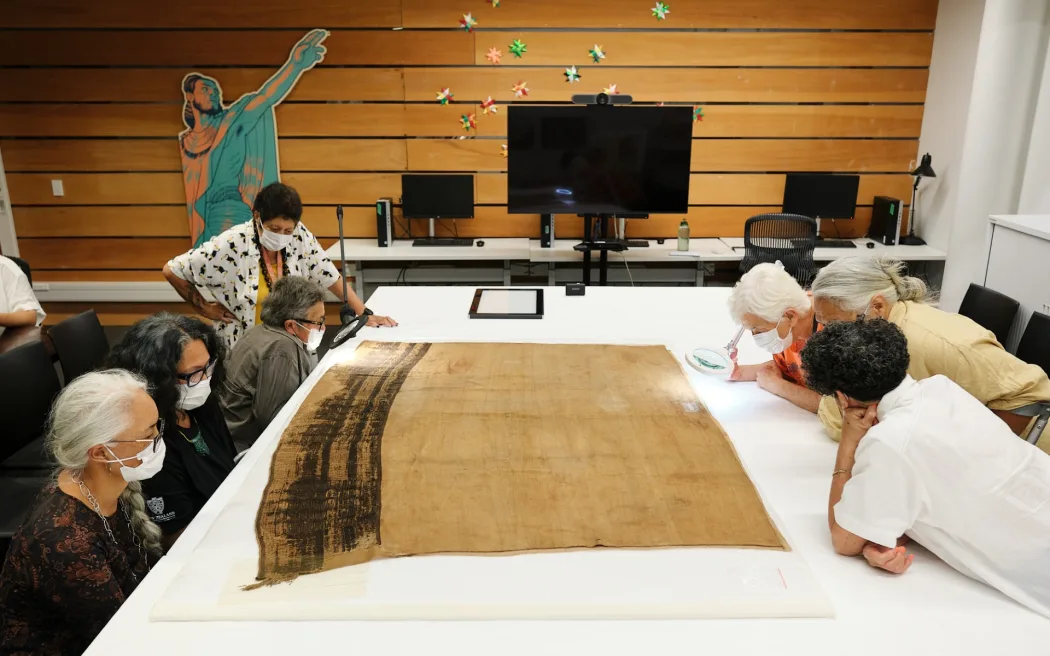 #culture: Ancient Māori Warrior Cloak Returns Home to Aotearoa After Centuries Overseas